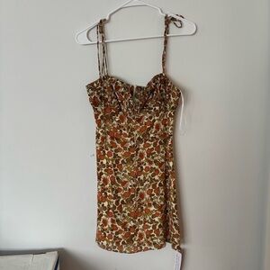 brand new! réalisation par devon 70’s floral orange/brown tie strap mini dress🧡